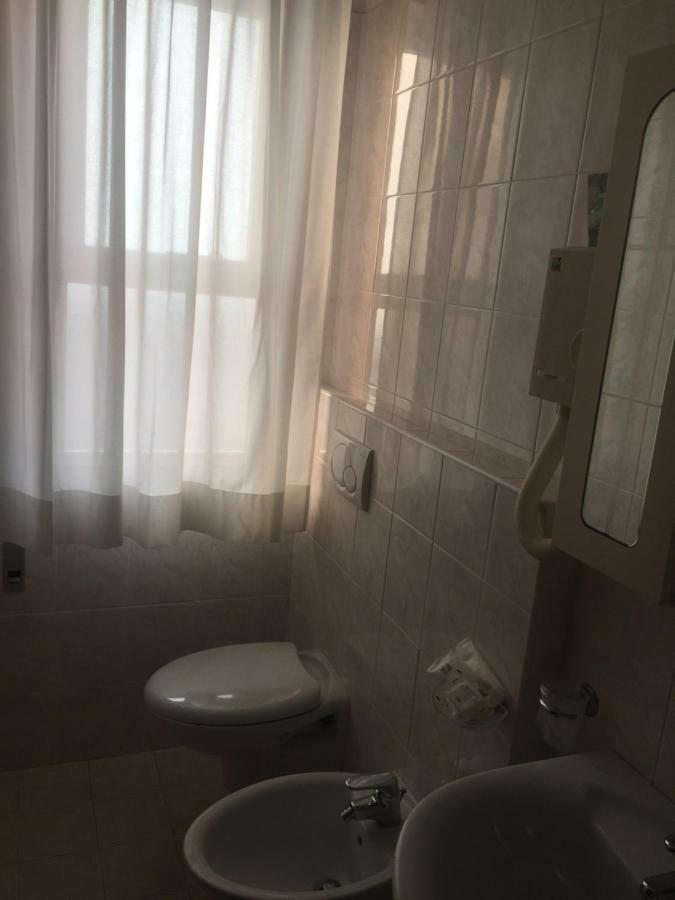 Hotel Margherita Sottomarina Buitenkant foto