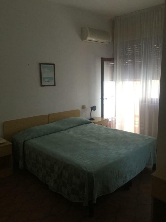 Hotel Margherita Sottomarina Buitenkant foto